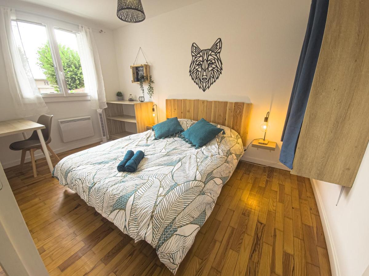 Apartment Le Bourget, Grand Proche Du Centre *